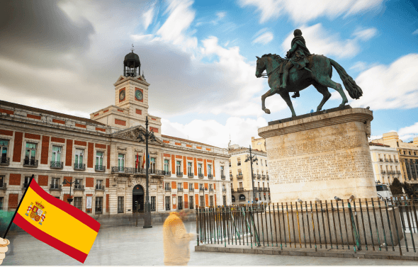 Here are some considerations to make before investing in high-demand short-term rentals with revenue potential.