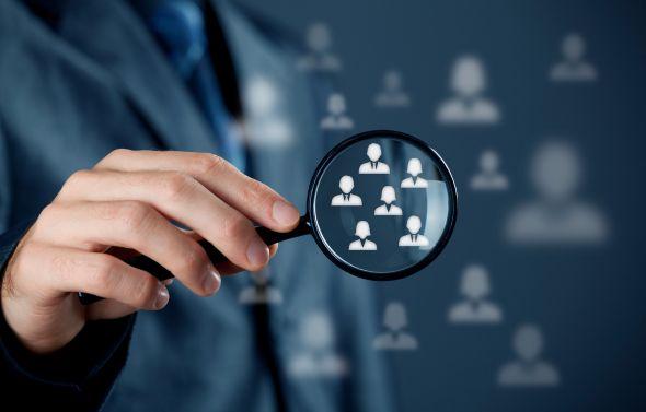 Determine your niche before building your vacation rental website be it from a website builder, Squarespace vacation rental websites, hiring professional, to help decide on home page, professional photos, templates to use, blog pages, listing details and explore pages.