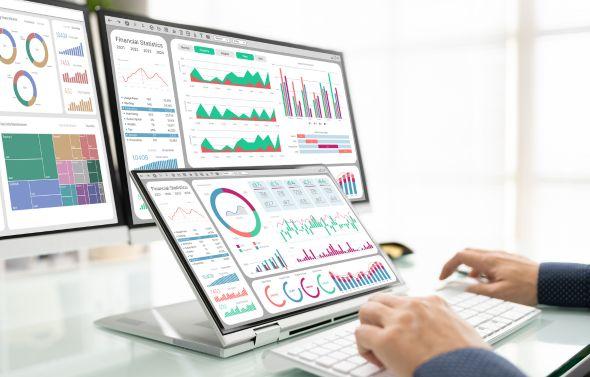 what is a property management system, intercontinental hotels group, hotel operations, cloud pms, key performance indicators, on premises software, front desk module.