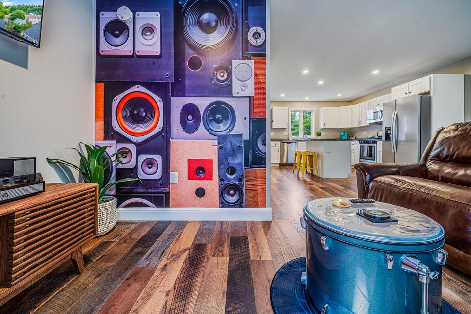 Sand Stays is a vacation rental property management company that has more than 100 unique listings all across the state of Maine and uses Hostaway vacation rental software to manage their properties.