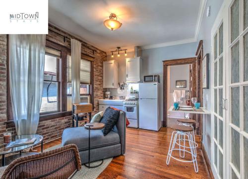 MidTown Stays and Hostaway: Seamless Onboarding, Scalable Property Management
