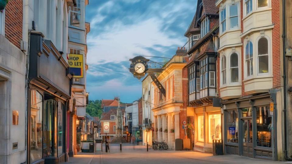Is Winchester, UK, a Good Place to Invest in a Holiday Home?