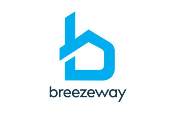 vacation rentals app services, fees, sites, hotel, escape, adventure, owners.