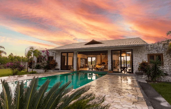 To buy a vacation rental property as an investment property is a smart move. We talk about the rental income potentials of short-term vacation rentals of vacation destinations based on all the costs, like purchase price, key performance indicators, strong cash flow, etc.